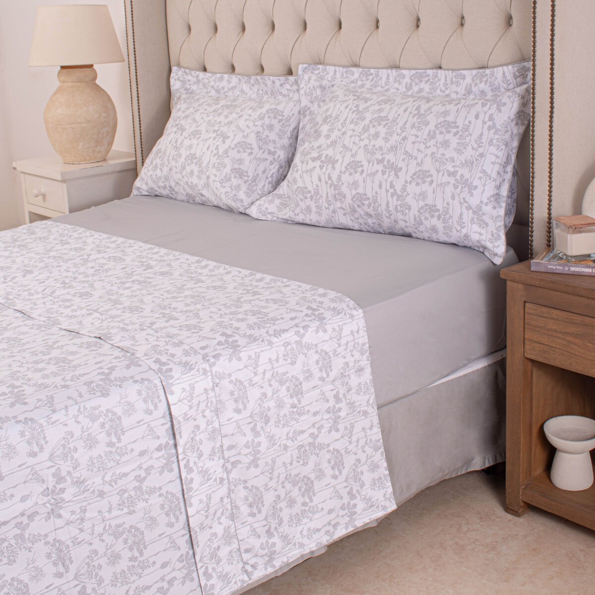 Sábana Finezza 400h Floral Gris - Queen 