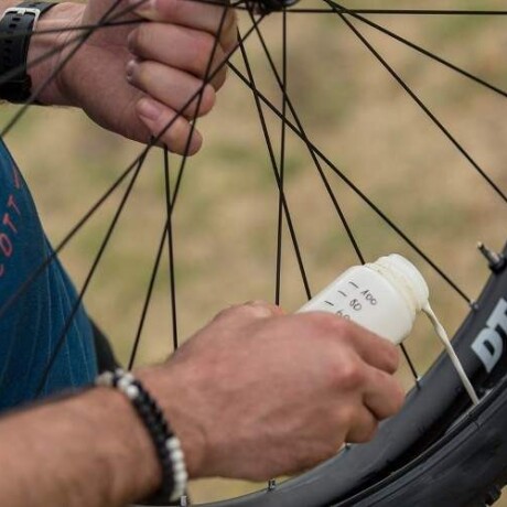 Service Armado De Tubeless Service Armado De Tubeless