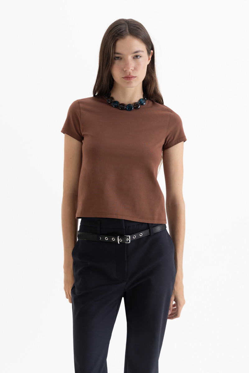 REMERA IRIS Chocolate