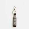 Llavero charm Irene en cuero charol arrugado Red Tabaco