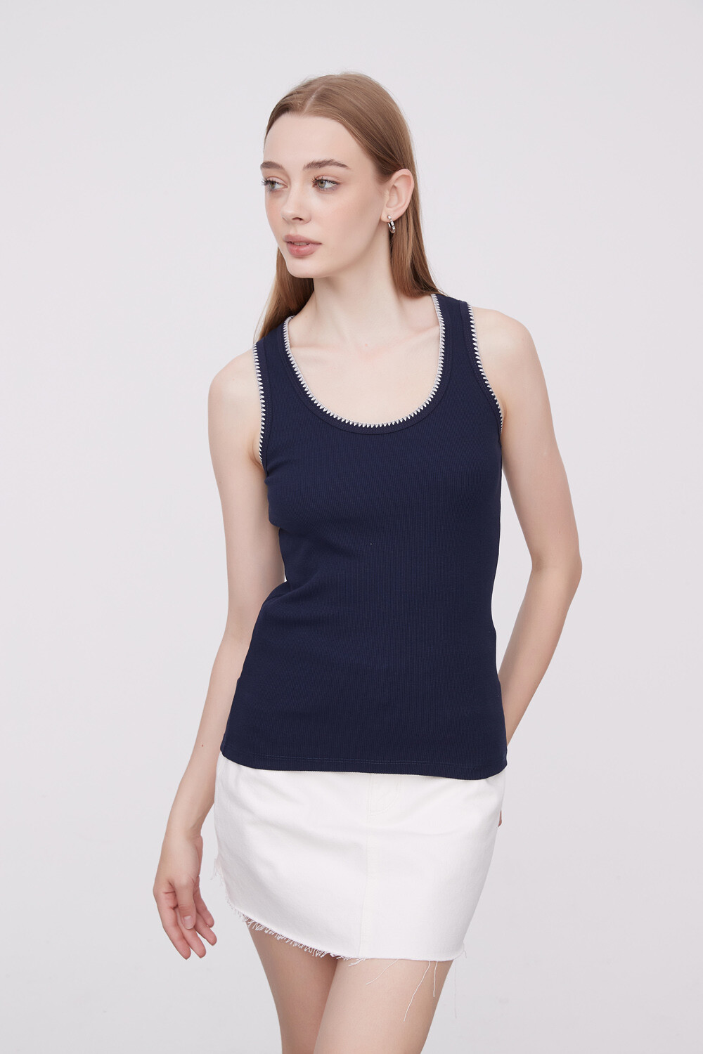 Musculosa Nitusu Azul Marino