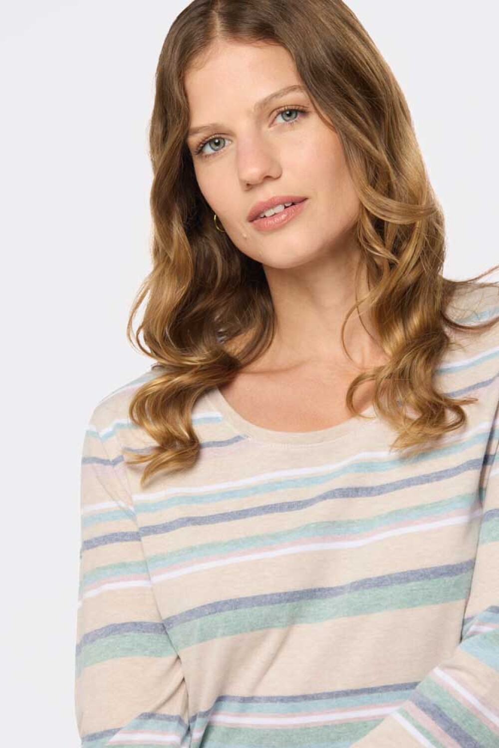 REMERA RAYADA MANGA LARGA Beige