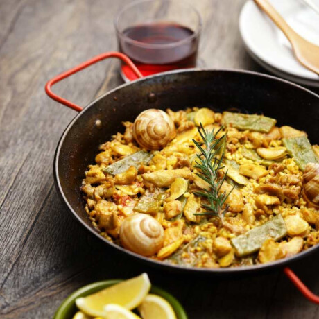 Paellera de 3 porciones. De hierro 280 mm Lacor Paellera de 3 porciones. De hierro 280 mm Lacor