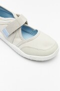 ZAPATILLA COMFINA Gris Claro