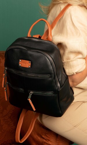 MOCHILA MEMPHIS NEGRO C/CARAMELO