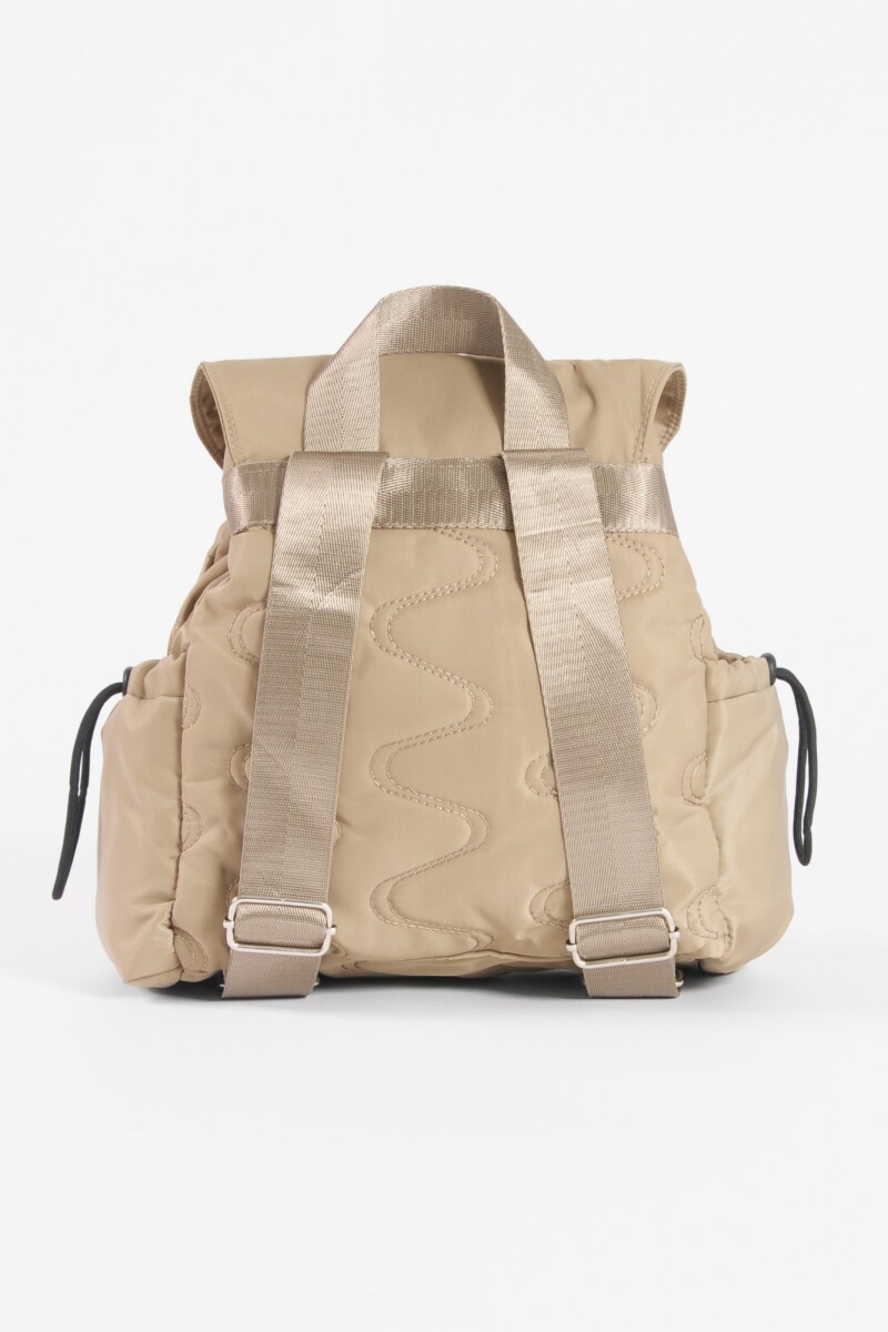 Mochila wavy con bolsillo frontal beige