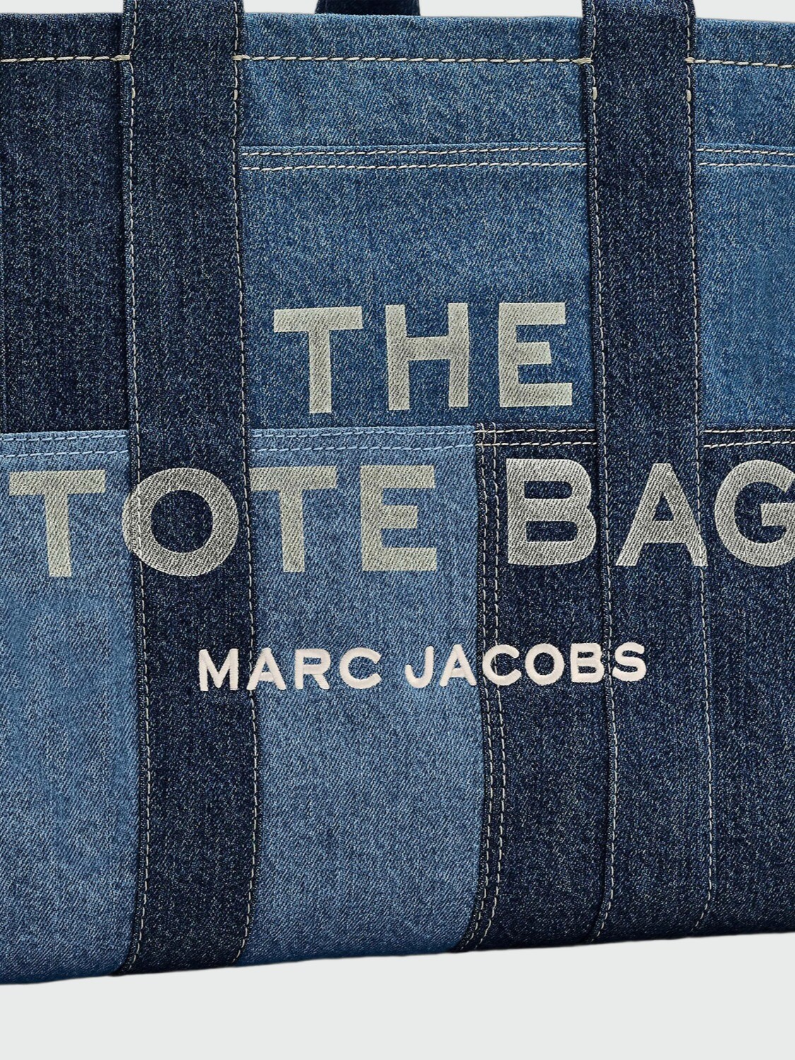 MARC JACOBS - THE TRAVELER TOTE Alta Automática