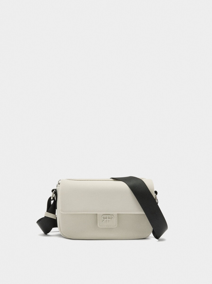 Bolso Bandolera Con Solapa Textura Suave - crudo 