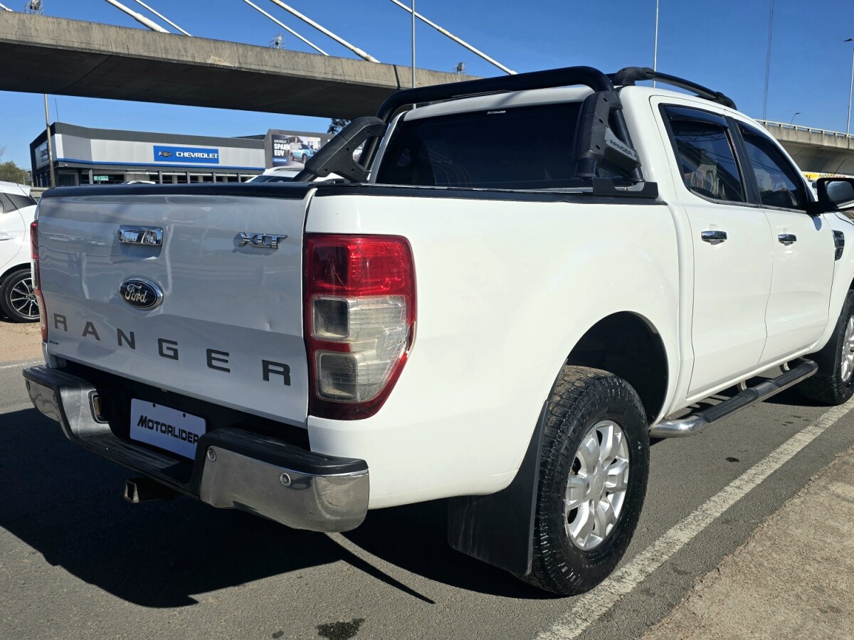 Ford Ranger XLT 2014 EXCELENTE ESTADO! | Permuta / Financia Ford Ranger XLT 2014 EXCELENTE ESTADO! | Permuta / Financia