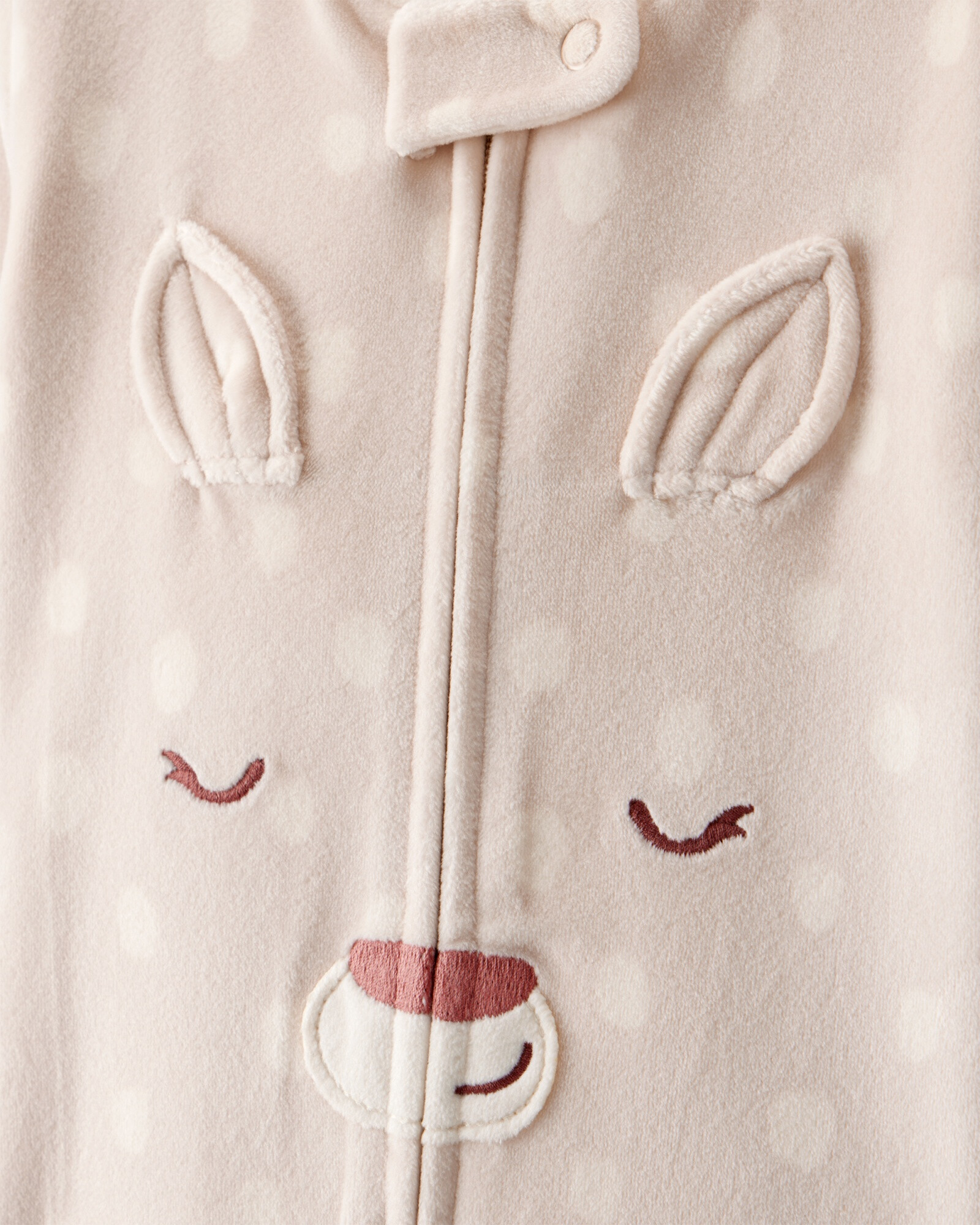 Pijama una pieza de DreamPlush, con pie, estampa ciervo Sin color