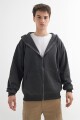 Campera con capucha y bolsillo GRIS