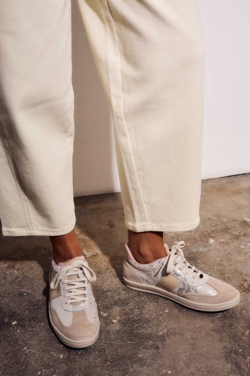 Zapatilla Cuero Gastado Nácar