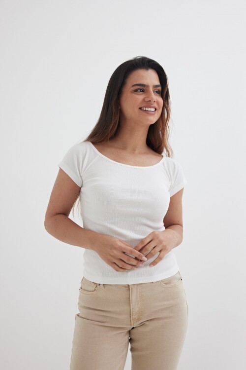 Remera off shoulder mangas cortas BLANCO