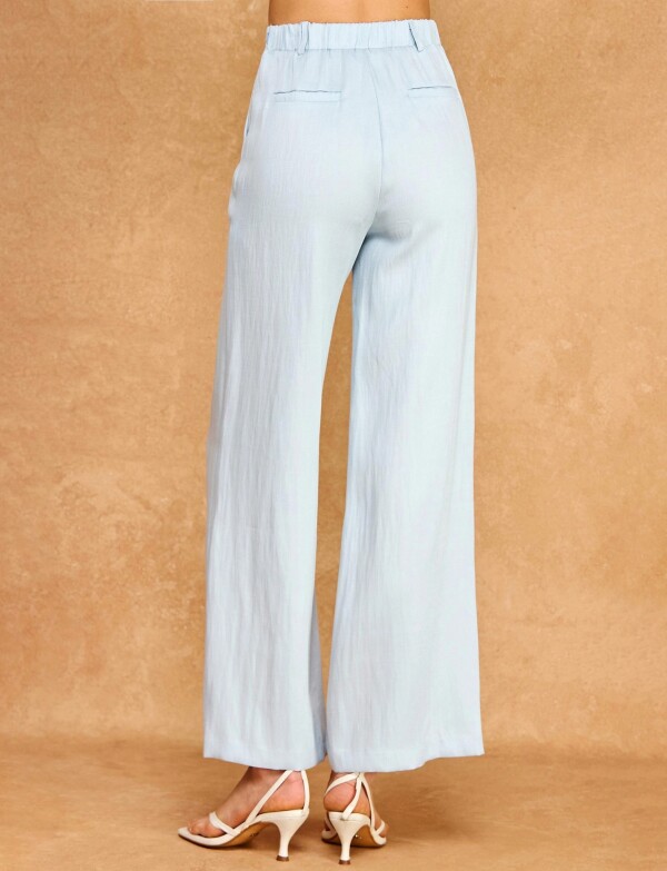 Pantalón Tiro Alto Con Alforzas CELESTE