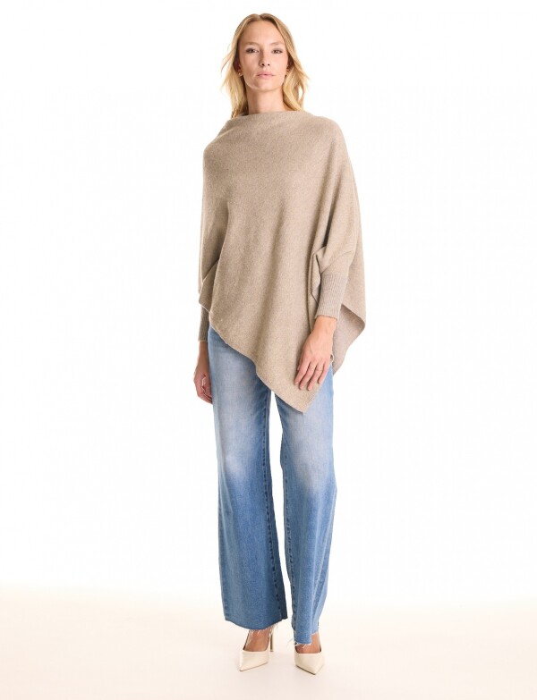 Poncho Asimetrico TOSTADO