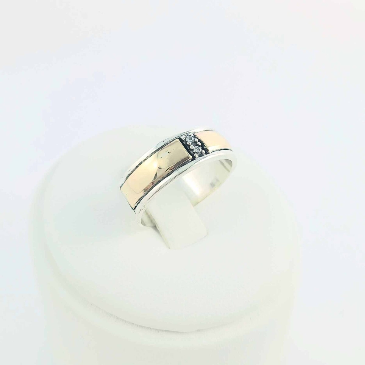 Anillo de Plata 925 y double de Oro 18k con Circonias. 