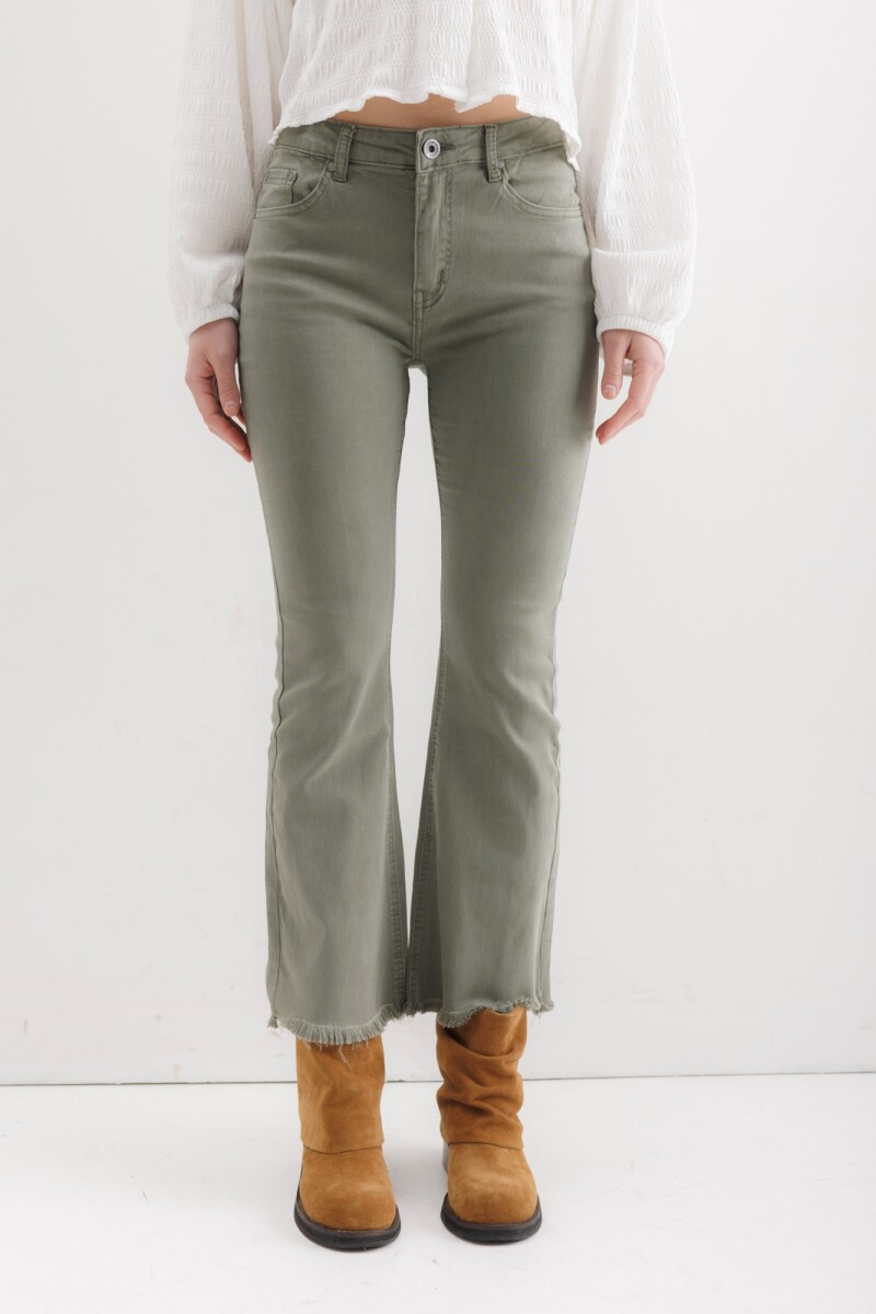 Jean New Ferrara Verde Militar