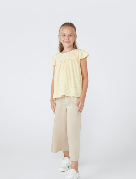BLUSA INFANTIL CON ESTAMPADO AMARILLO