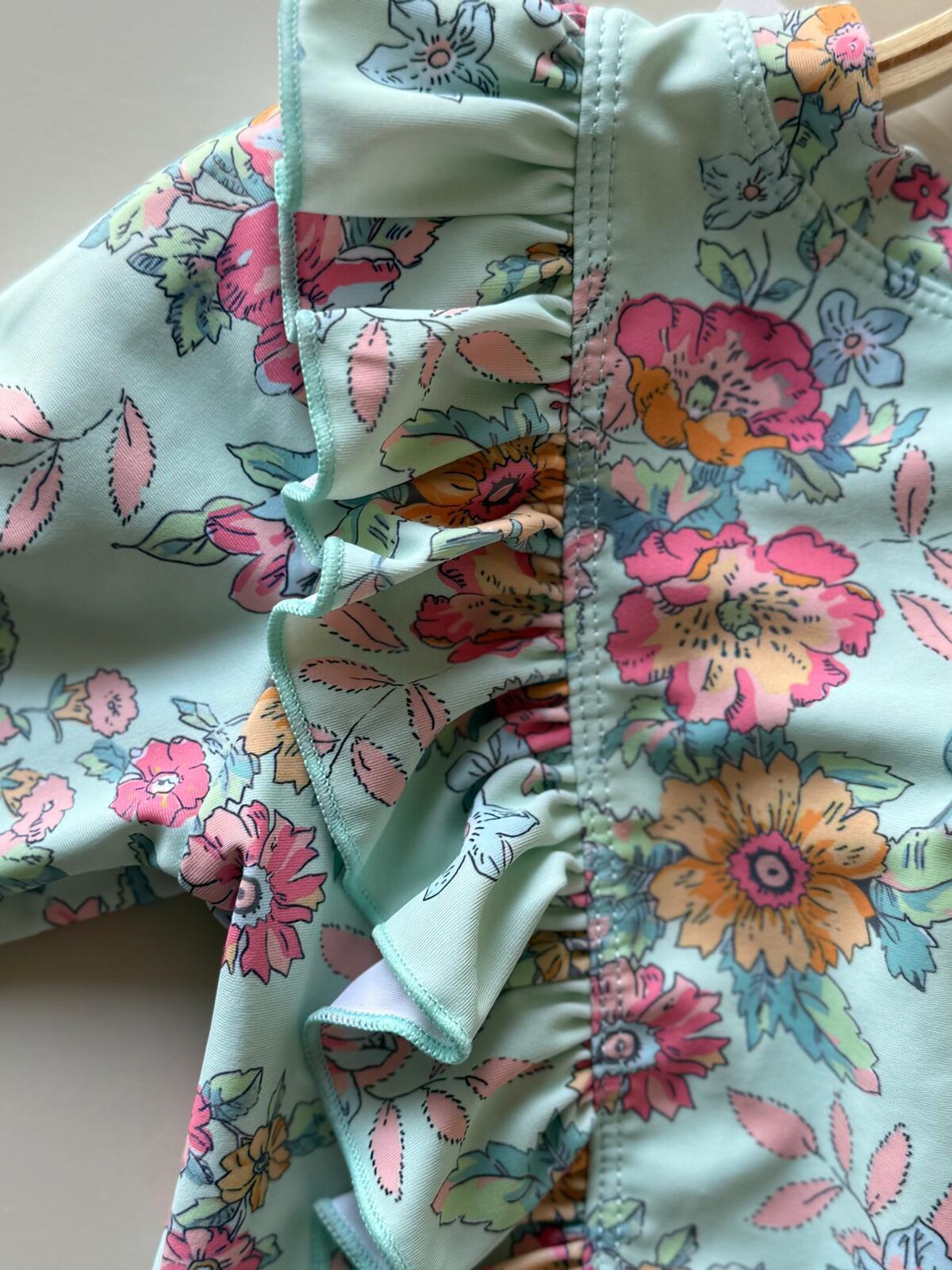 Traje de Baño Remera y Bombacha Aqua (UV UPF 50+) Traje de Baño Remera y Bombacha Aqua (UV UPF 50+)