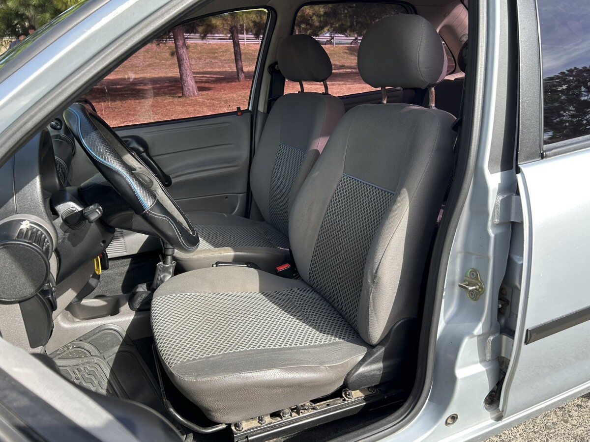 Chevrolet Corsa Classic Super 1.4 | Permuta / Financia Chevrolet Corsa Classic Super 1.4 | Permuta / Financia