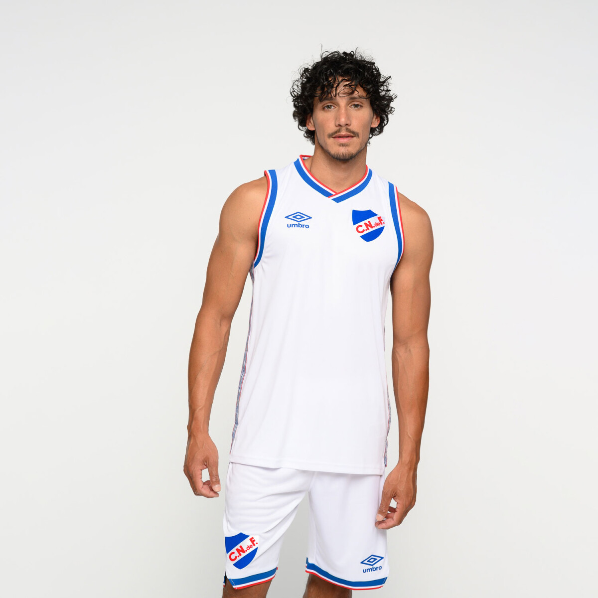 CAMISETA OFICIAL BASKETBALL Nacional Hombre 