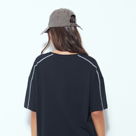 REMERA LIQUIDÁMBAR Negro