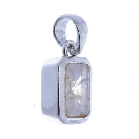 Dije de plata 925 con PIEDRA DE LA LUNA Dije de plata 925 con PIEDRA DE LA LUNA