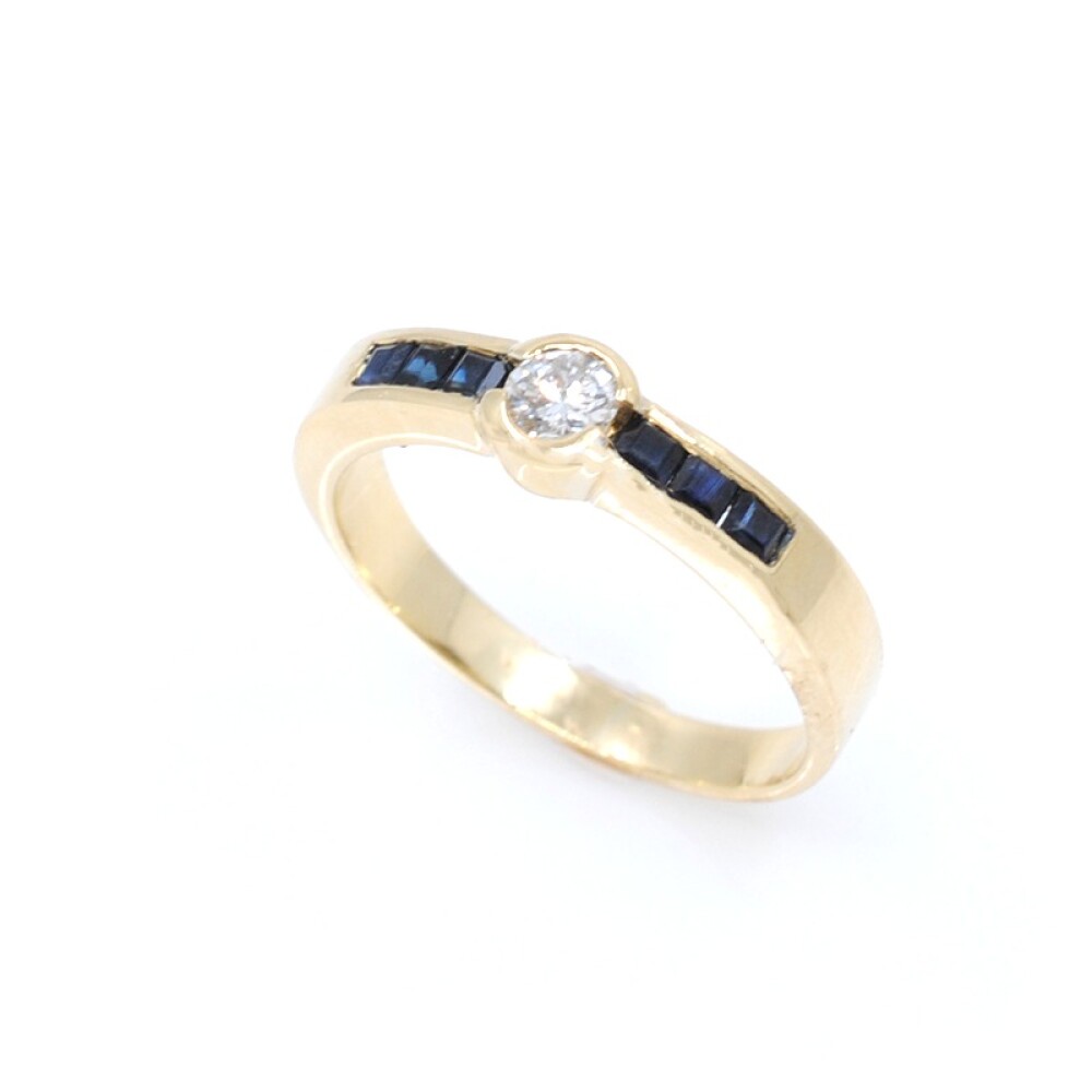 Anillo oro 18k y brillante y zafiros Anillo oro 18k y brillante y zafiros