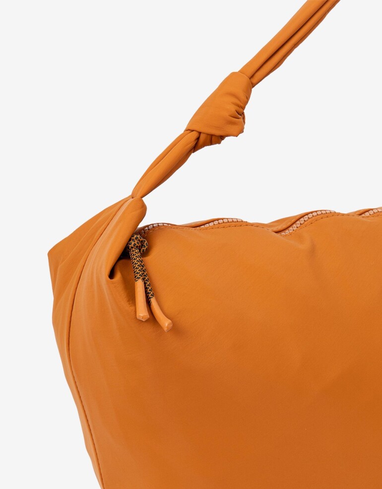 Saca Nylon Cartera Saca En Material Reciclado Camel - Marron Camel