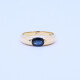 Anillo oro 18k y zafiro oval. Anillo oro 18k y zafiro oval.