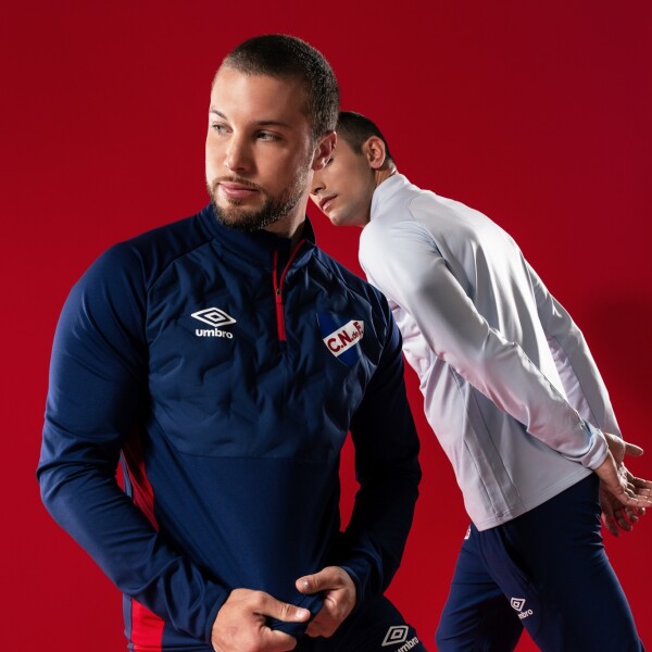 BUZO MEDIO CIERRE PINS Nacional Hombre 014