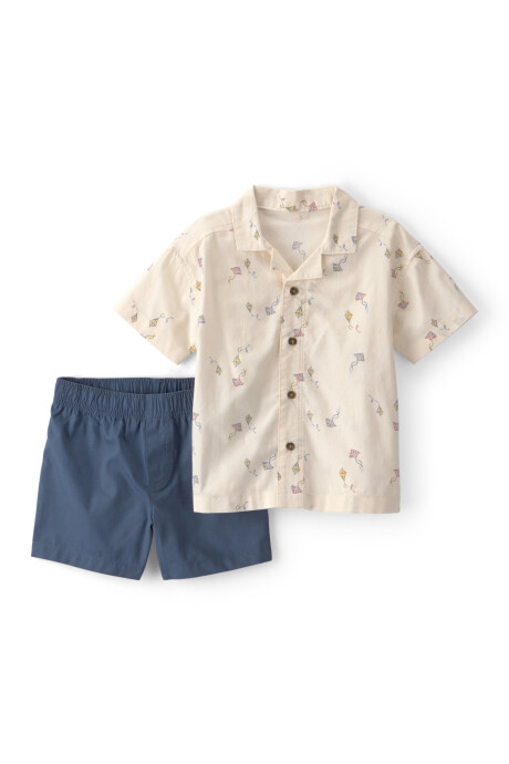 Set dos piezas de algodón, short y camisa, azul y beige, diseño cometas Set dos piezas de algodón, short y camisa, azul y beige, diseño cometas