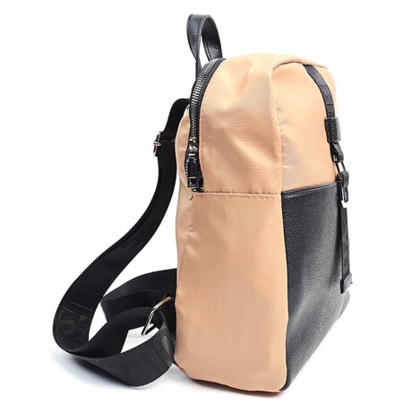 Mochila Canva Casey en Nylon y Cuero PU Beige