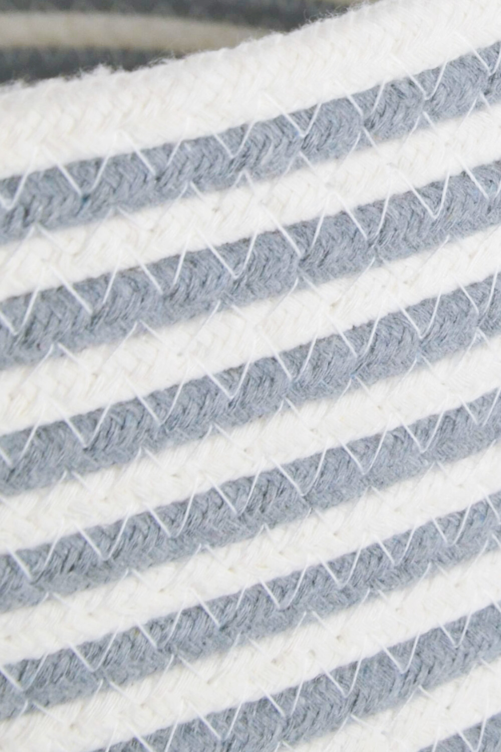 Cesto Rino Color Unico