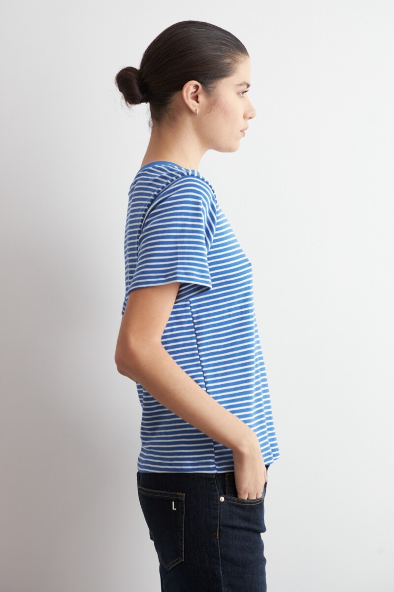 Remera rayada cobalto