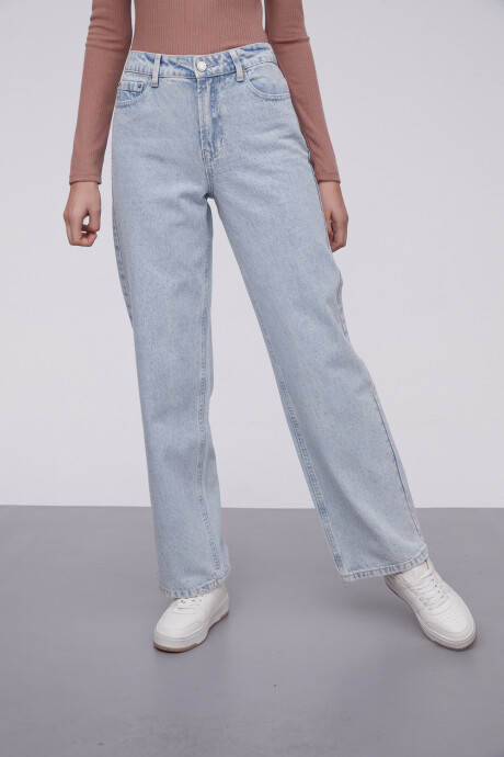Pantalon Guso Azul Claro