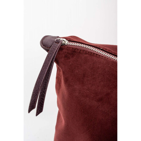 Travel Bag Gamuza Vegana Con Cierre Bordeaux