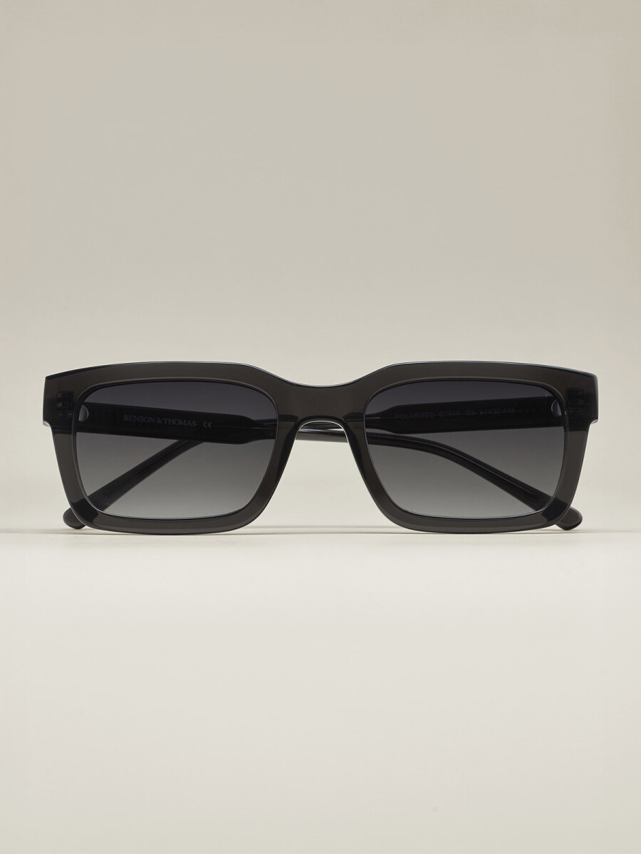SUNGLASSES IAN - HUMO NEGRO C3 