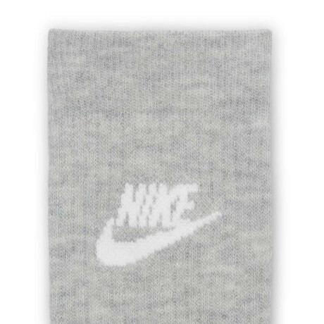 Medias Nike Sportswear Everyday Essential Media larga 3-Pack Unisex Multicolor