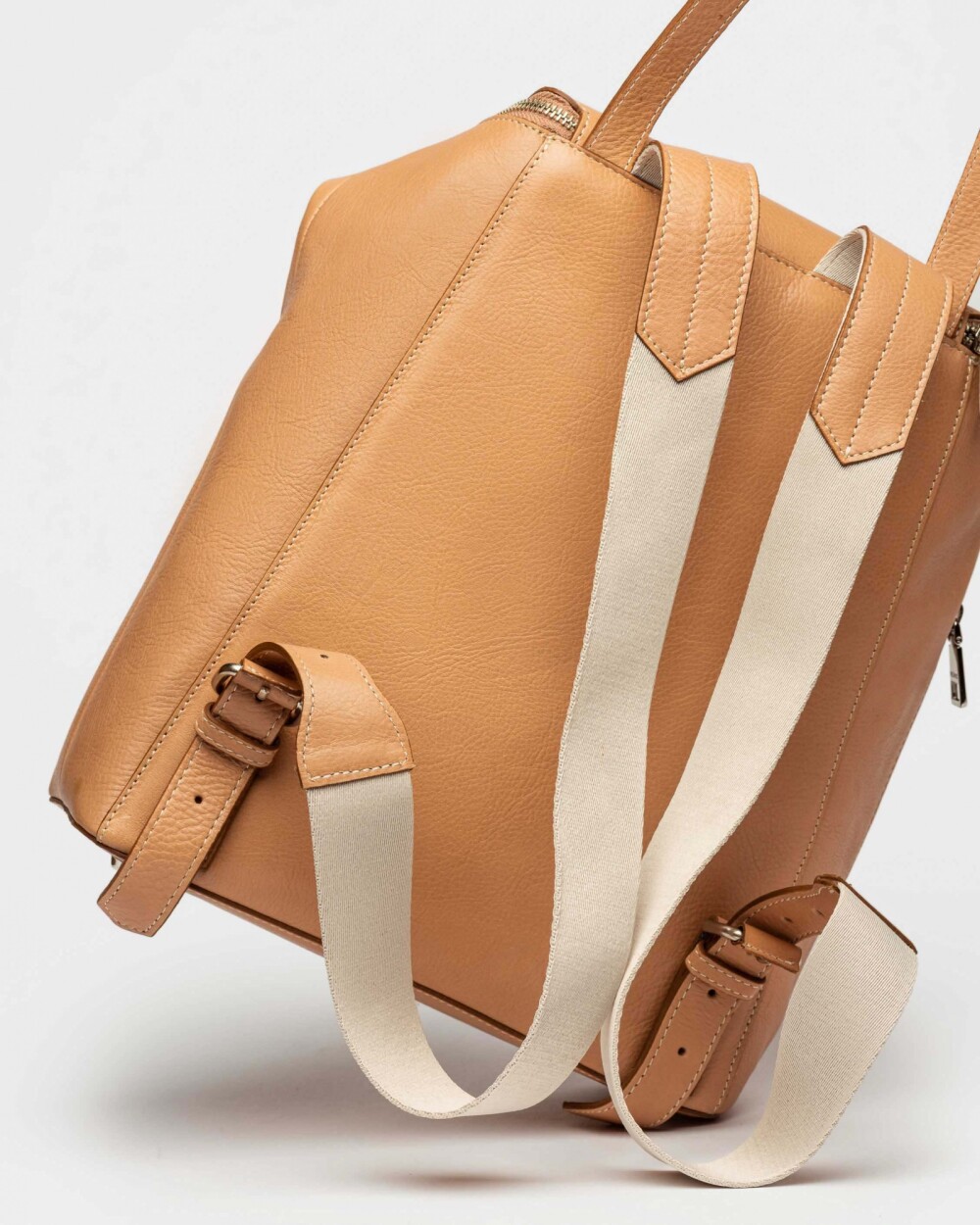 Mochila Mashenka en cuero vegetal liso Vaqueta