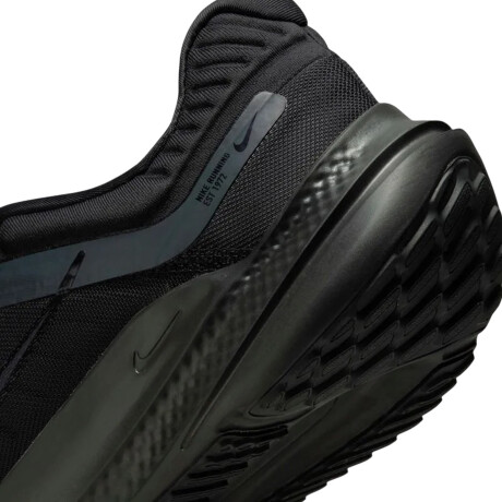 Championes Nike Quest 5 Black
