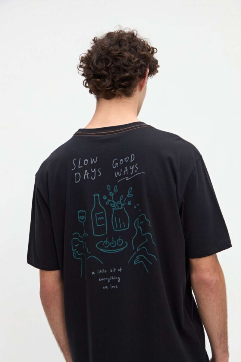 Remera Esben - Negro 