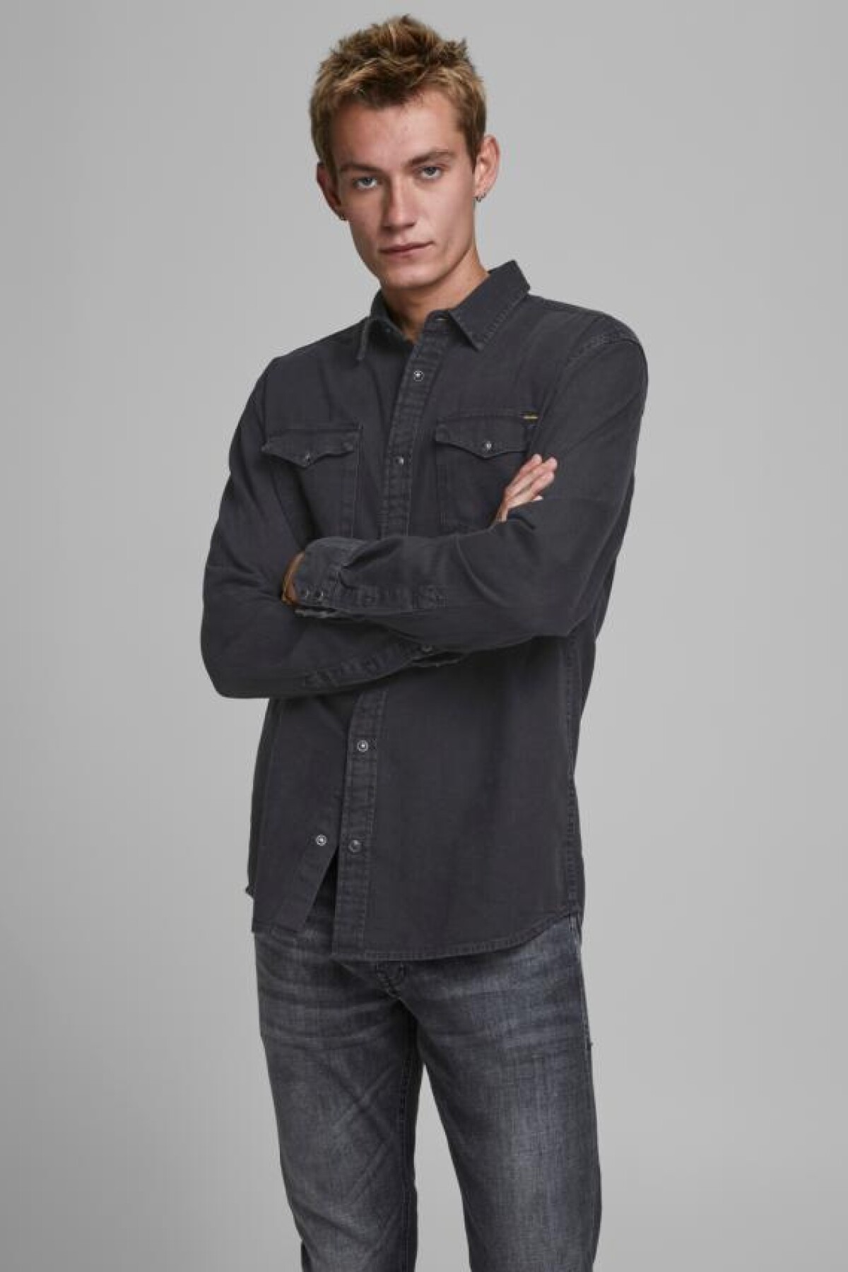 Camisa Sheridan Denim Clásica Black Denim