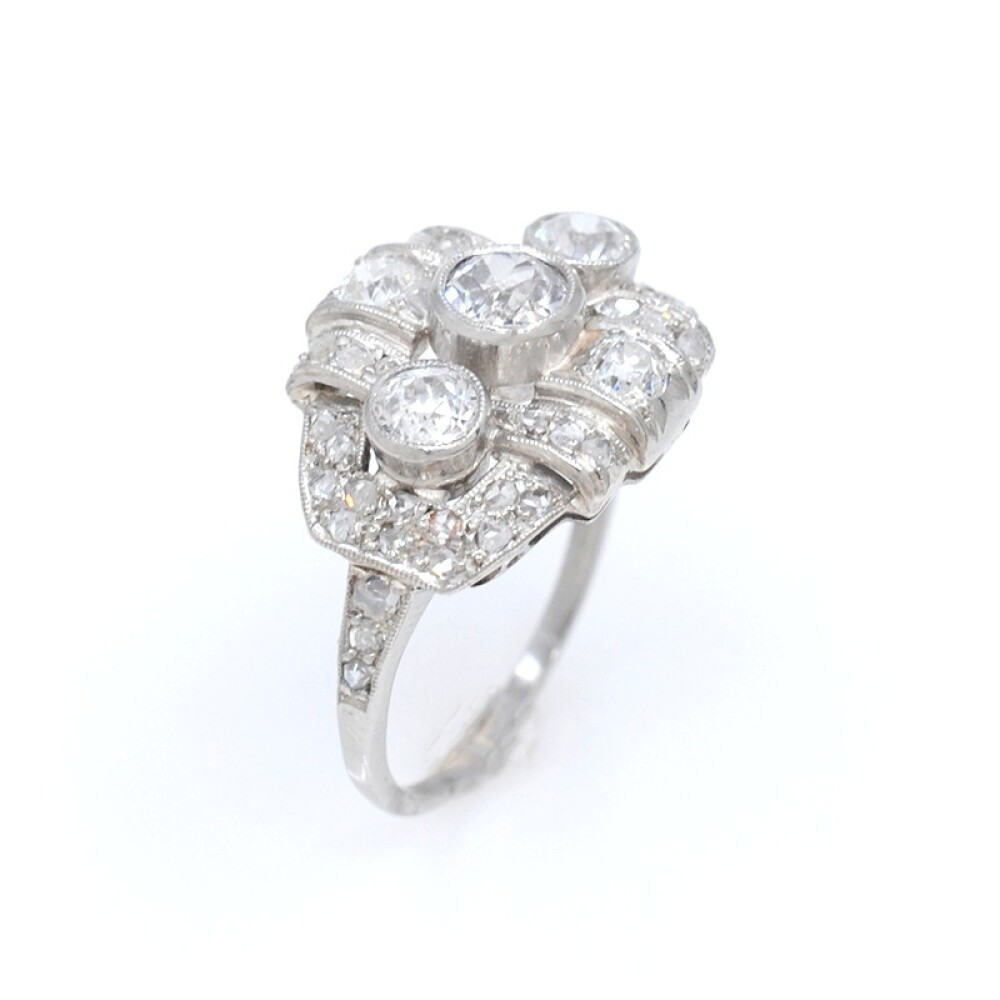 Anillo oro 18k blanco y platino, brillantes y diamantes Anillo oro 18k blanco y platino, brillantes y diamantes