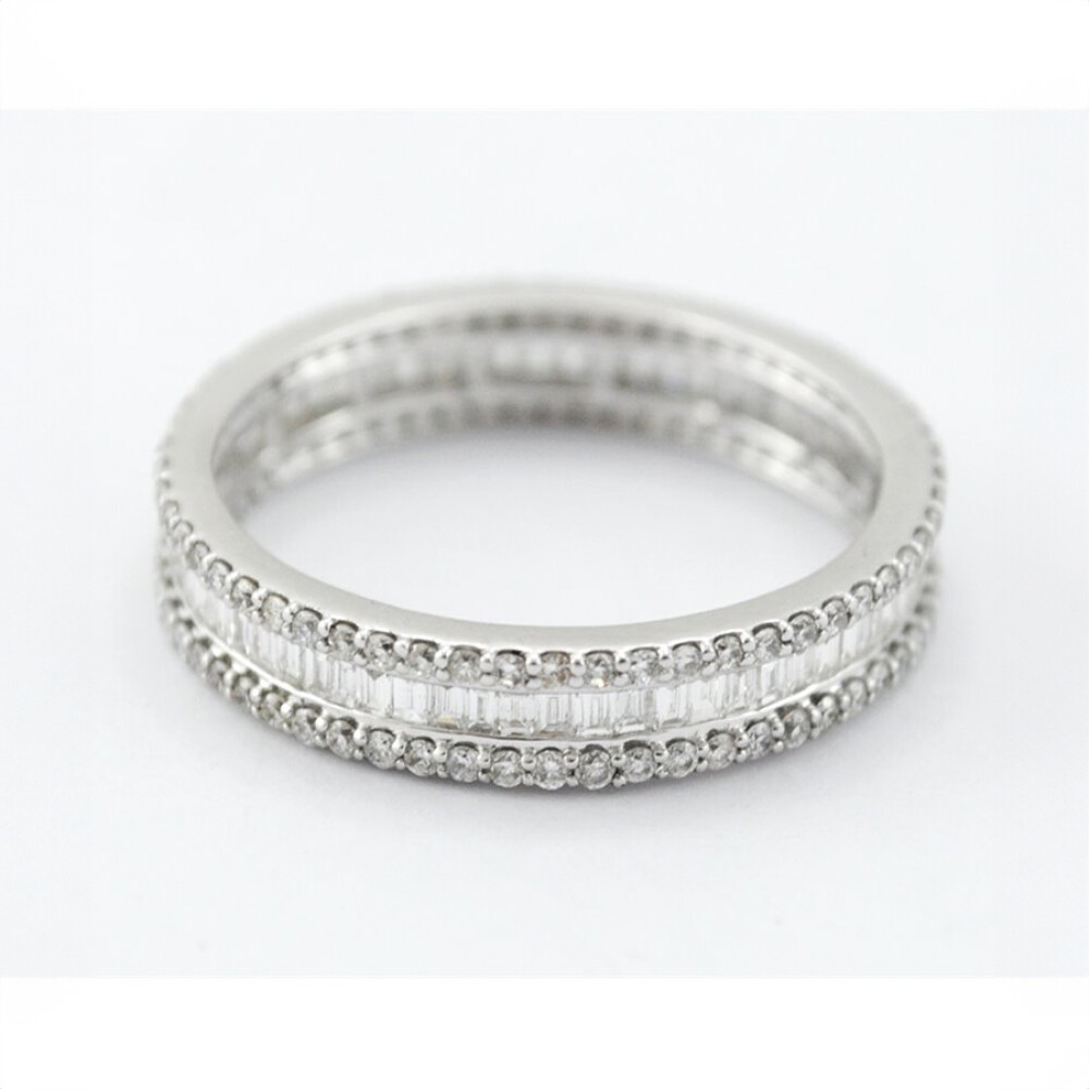 Anillo Sin Fin Oro Blanco 18K Y Brillantes Anillo Sin Fin Oro Blanco 18K Y Brillantes