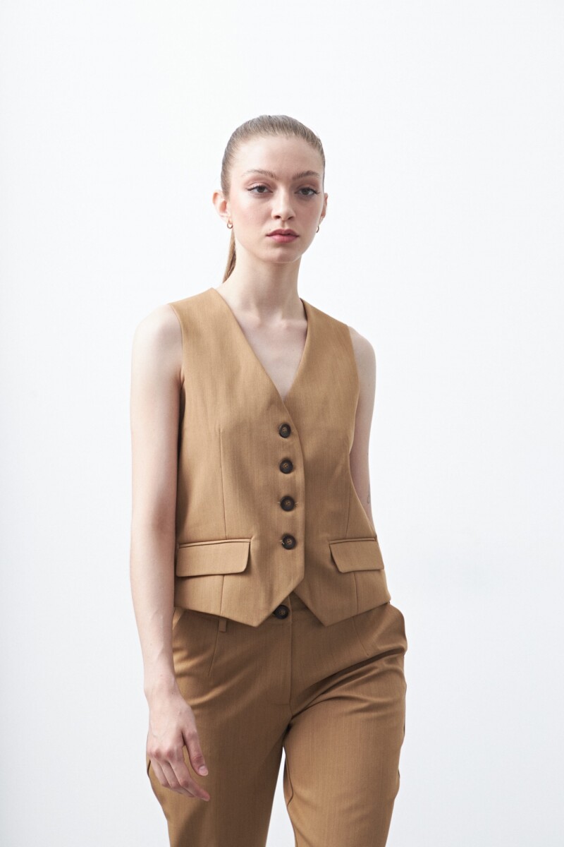 CHALECO EVERLY Camel