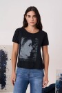 REMERA CROP BELLE Negro