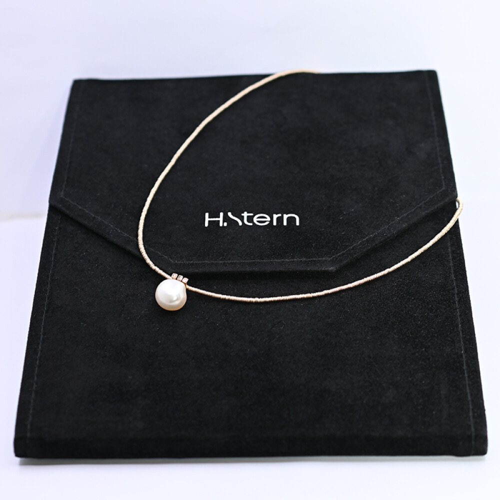 Gargantilla H.Stern oro noble 18k, perla y brillantes con estuche. Gargantilla H.Stern oro noble 18k, perla y brillantes con estuche.