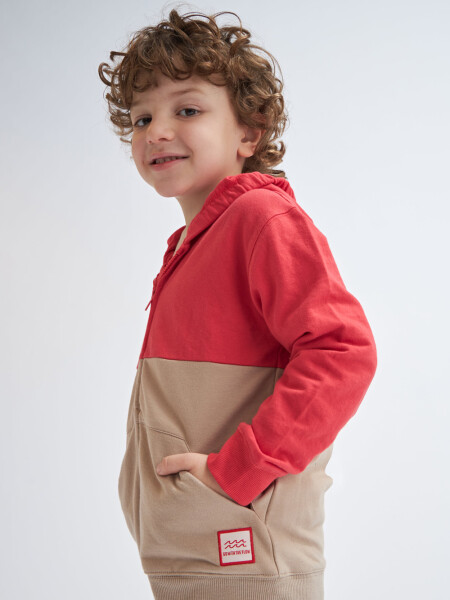 Chaqueta deportiva liviana con capucha Rojo