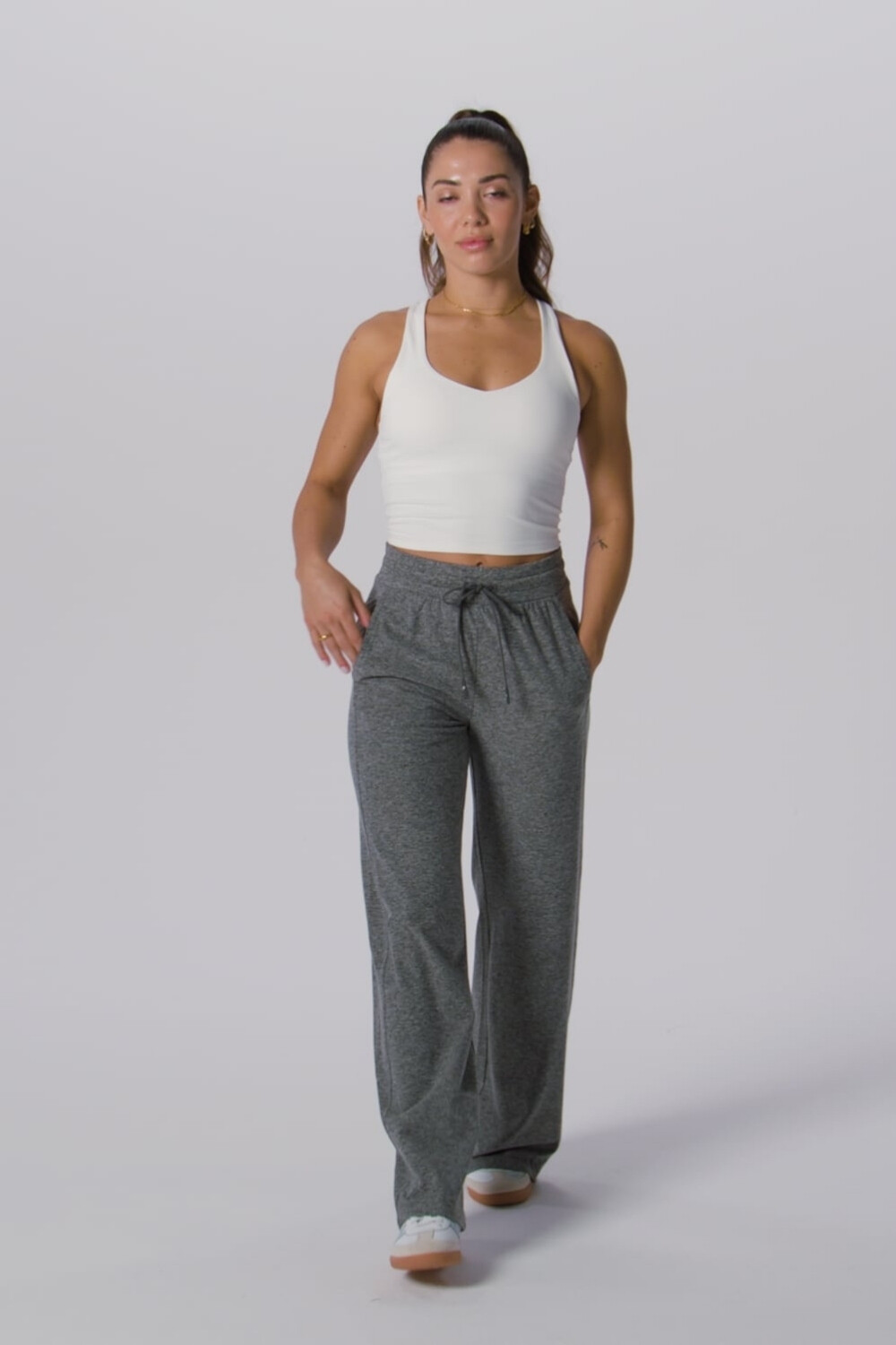 Bividi Anywhere Cropped Built-In Bra Bividi Mujer Deep Navy